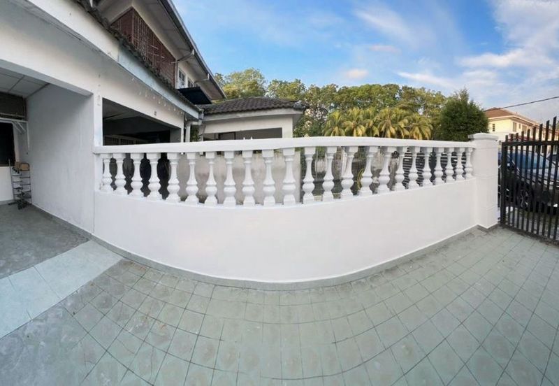 Taman Tampoi Indah II, Villa Ros