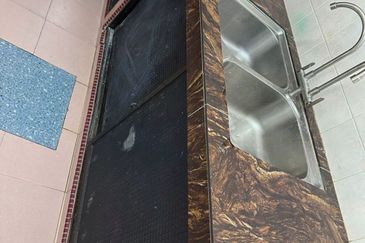 Taman Tampoi Indah II, Villa Ros