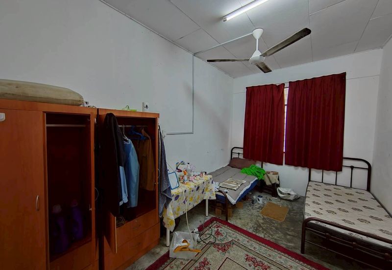 Taman Sri Pekan Nanas