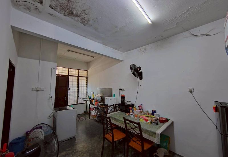 Taman Sri Pekan Nanas