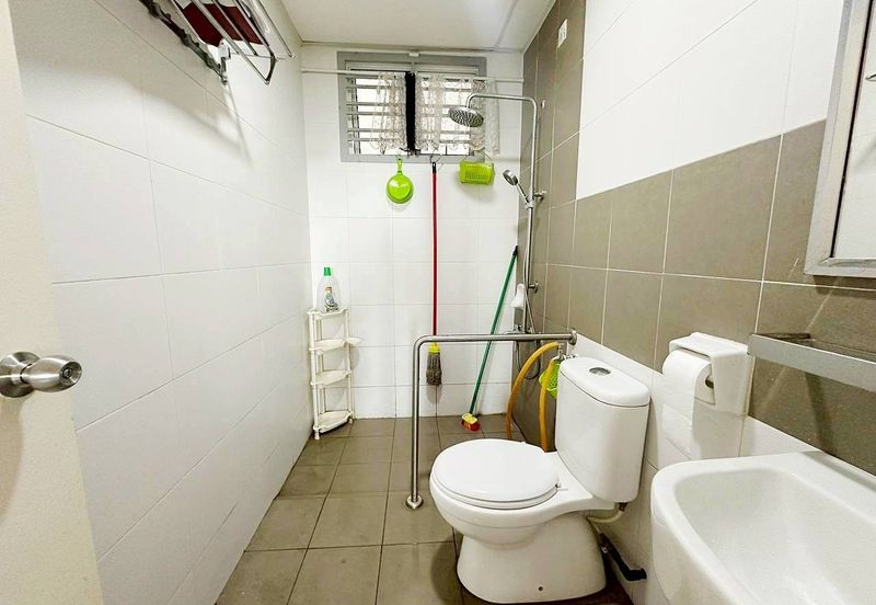 D'Larkin Residence (Delima Larkin)