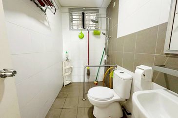 D'Larkin Residence (Delima Larkin)