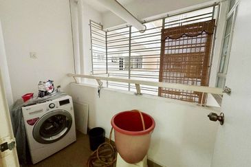 D'Larkin Residence (Delima Larkin)