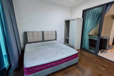 Almas @ Puteri Harbour