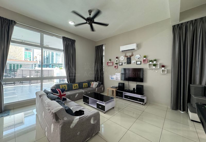 Winter Pavilion @ Taman Nusa Sentral