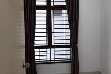 D'Summit Residences @ Kempas Utama