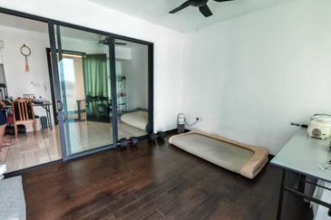 Almas @ Puteri Harbour