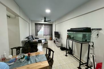 Indah Court Apartment
