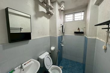 Indah Court Apartment