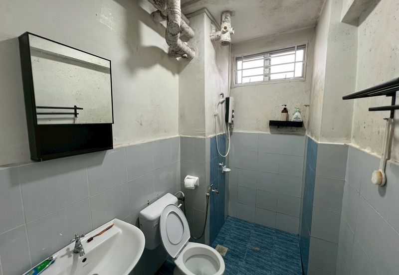 Indah Court Apartment