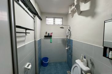 Indah Court Apartment