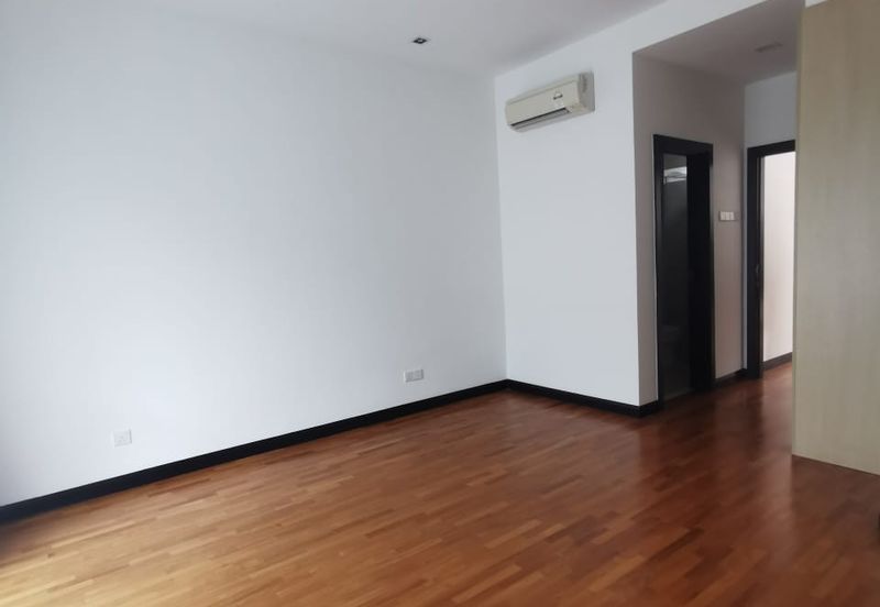 Bayou Creek, Leisure Farm