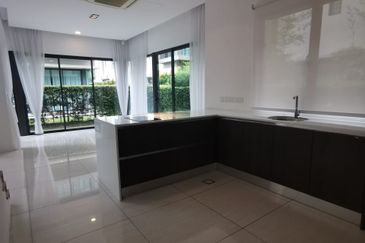 Bayou Creek, Leisure Farm