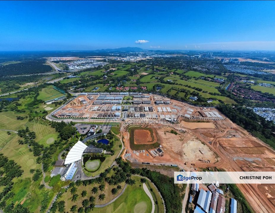 3 Storey Terrace @ The Kews Leisure Farm, Johor, 