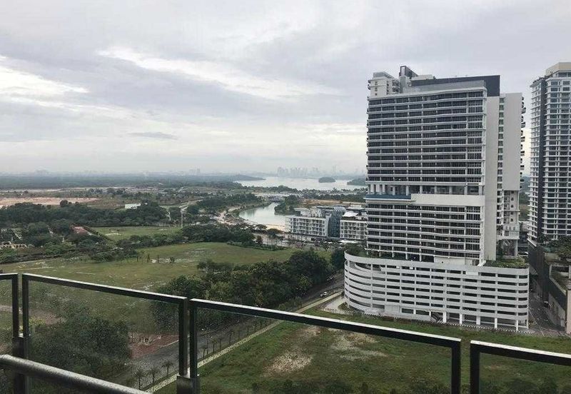 Almas @ Puteri Harbour