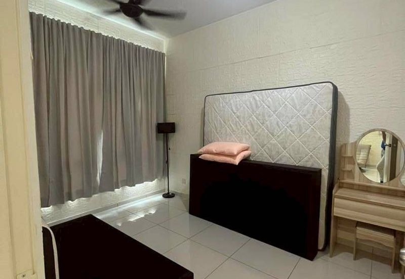 D'Summit Residences @ Kempas Utama