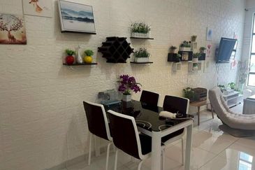 D'Summit Residences @ Kempas Utama