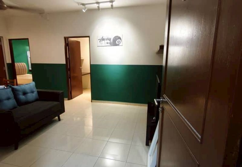 Bangunan Duta Impian (The Embassy Suites)