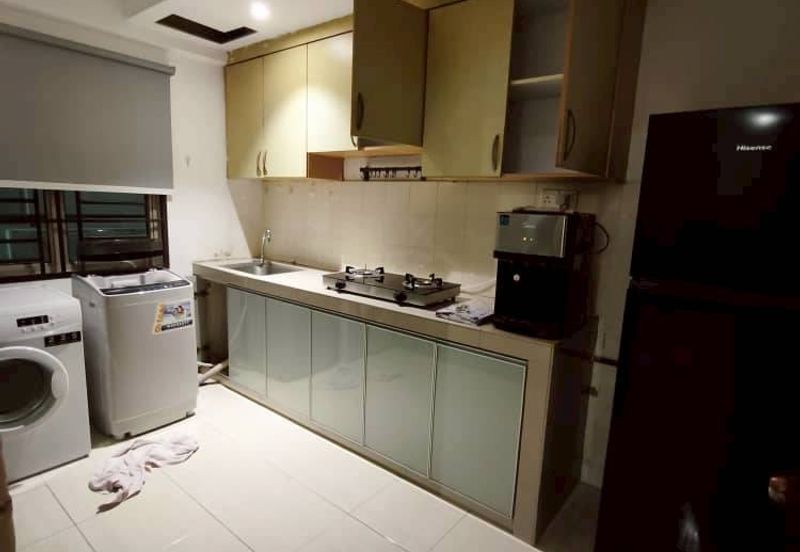 Bangunan Duta Impian (The Embassy Suites)