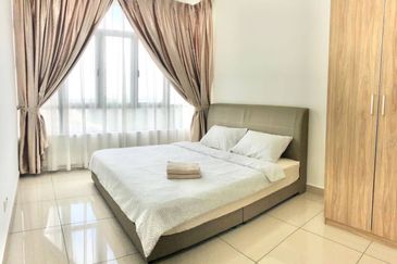 D'Summit Residences @ Kempas Utama