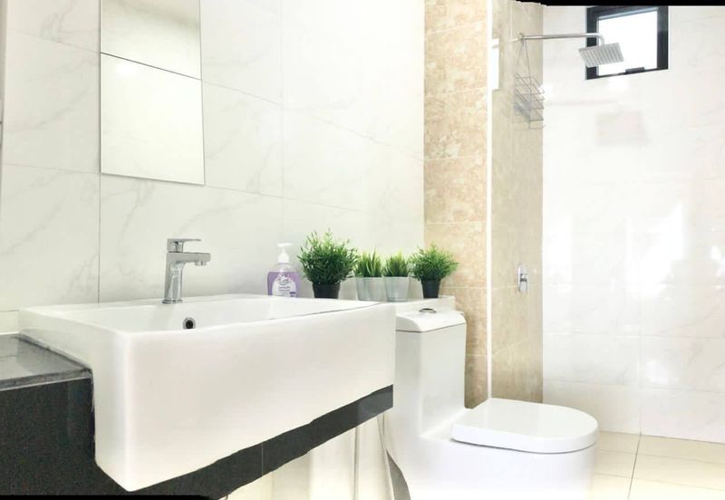 D'Summit Residences @ Kempas Utama