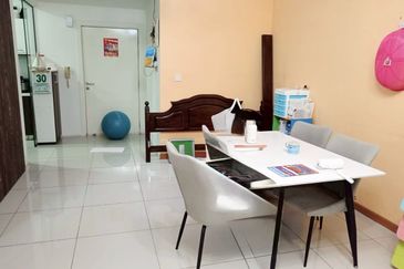 Ujana Executive Apartment