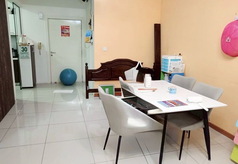 Ujana Executive Apartment