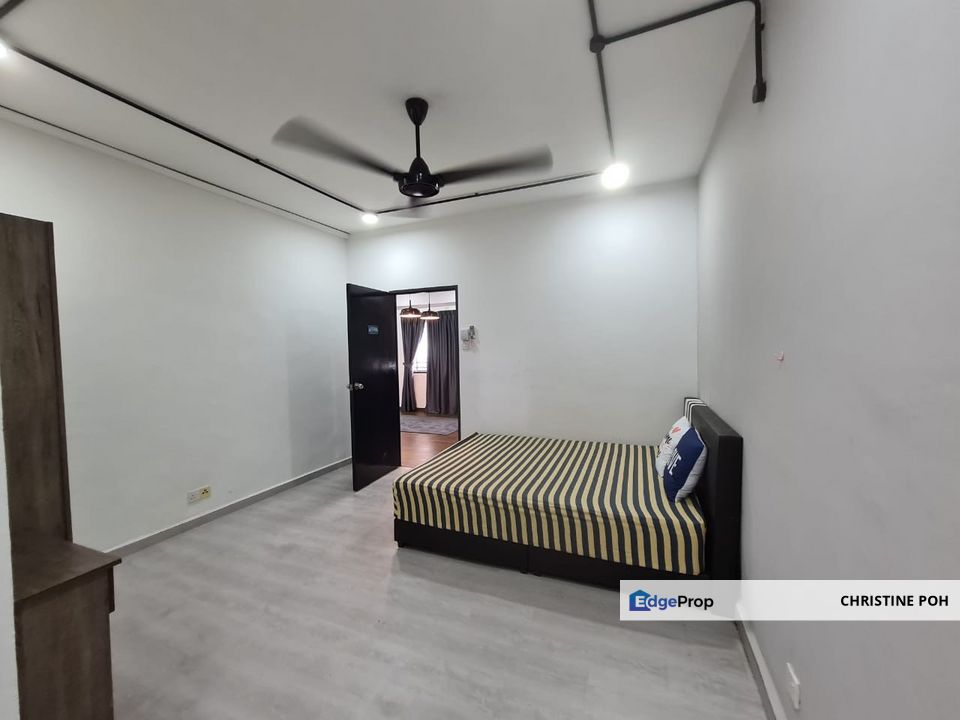2 Rooms Condo @ The Embassy Suites Duta Impian, Johor, Johor Bahru