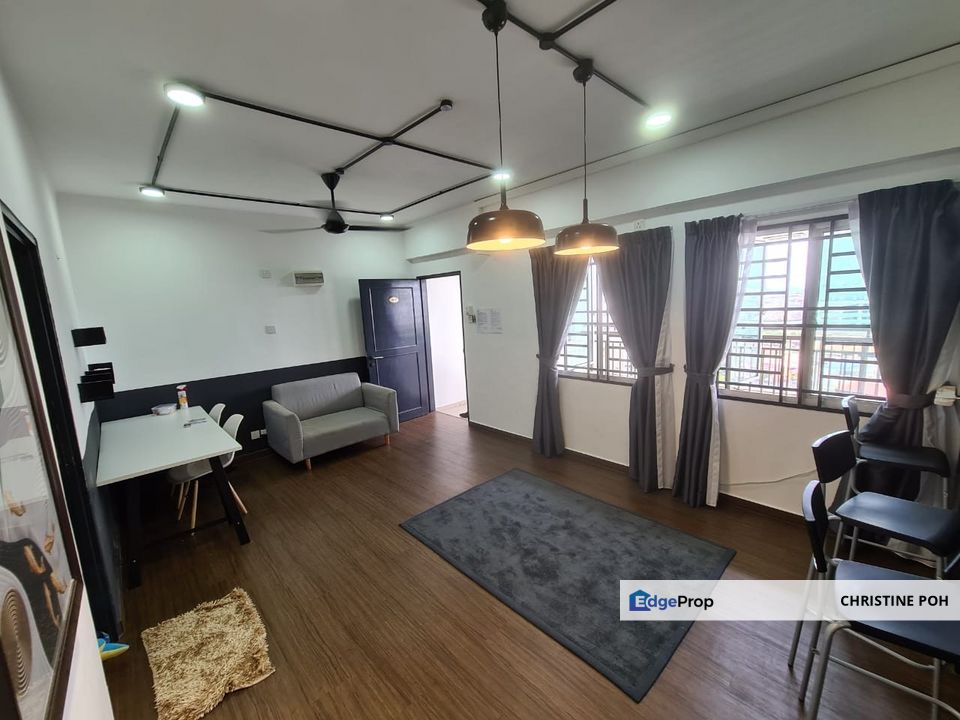 2 Rooms Condo @ The Embassy Suites Duta Impian, Johor, Johor Bahru