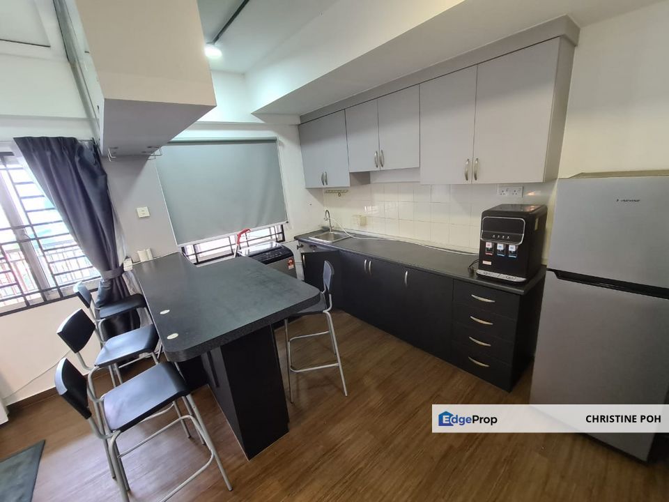 2 Rooms Condo @ The Embassy Suites Duta Impian, Johor, Johor Bahru