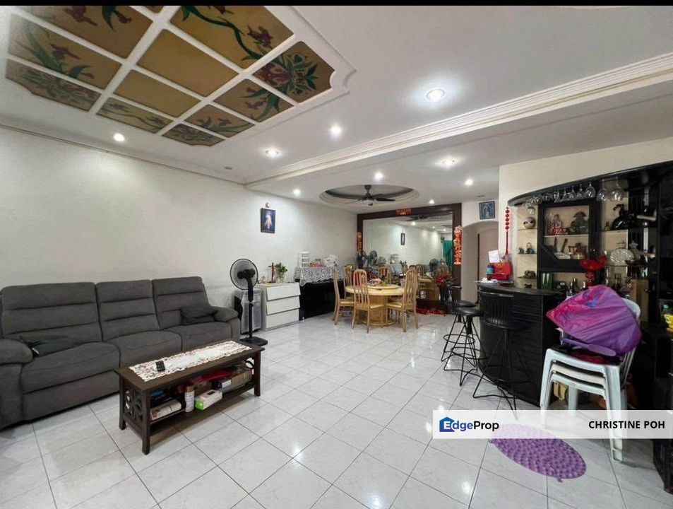 Double Storey Terrace @ Taman Daya, Johor, Johor Bahru
