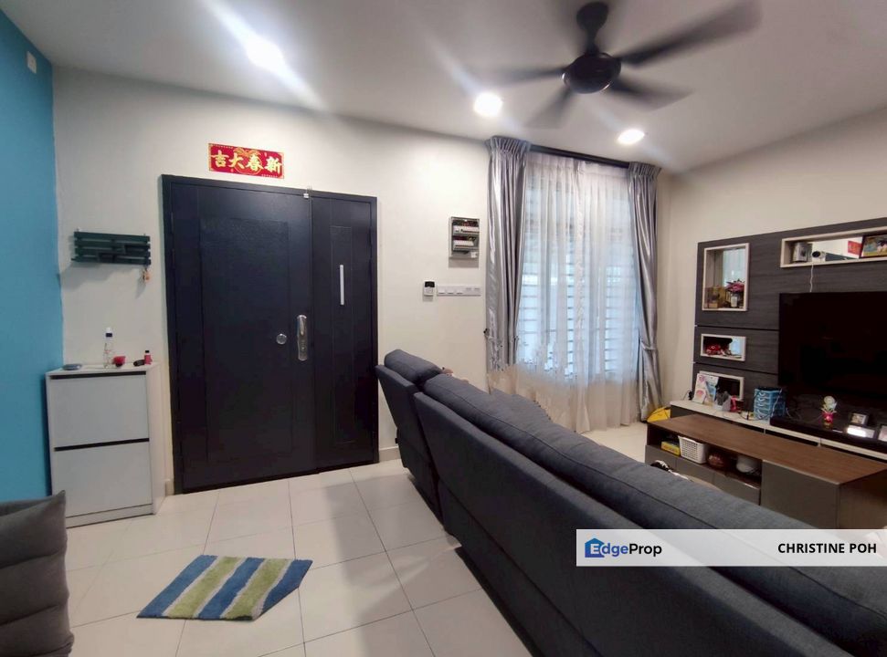 2.5 storey house @ Taman Scientex Senai, Johor, Senai