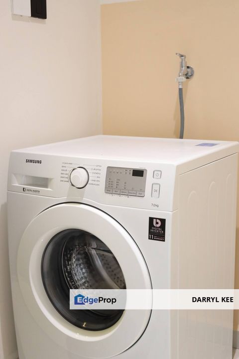 Tritower 3 bed unit Fully Furnished for Sale Walking to Ciq Rts, Johor, Johor Bahru