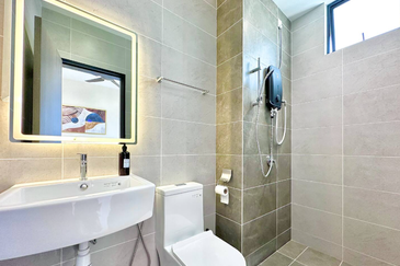 Twin Tower Residence