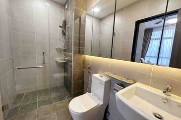 Twin Tower Residence