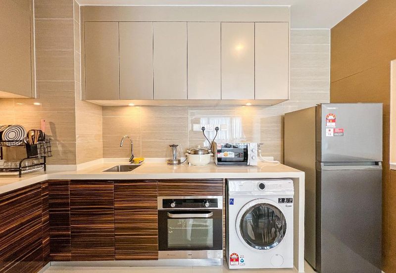 Paragon Suites @ CIQ