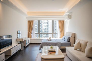 Paragon Suites @ CIQ