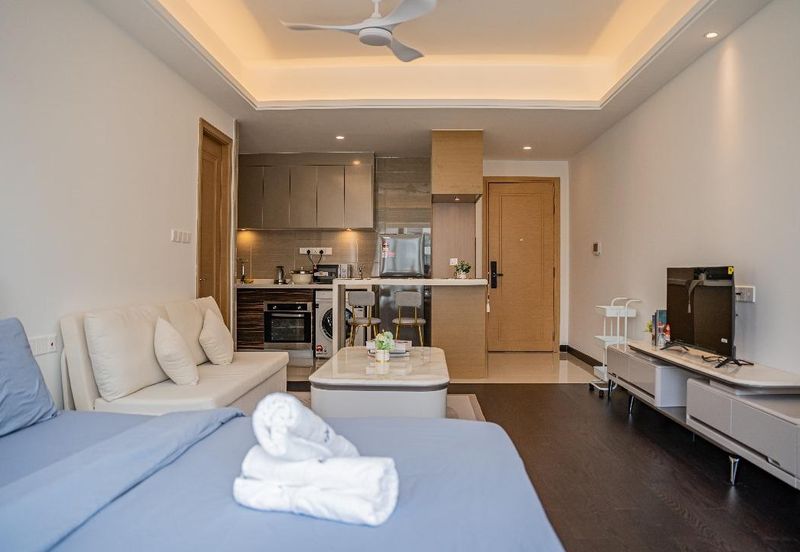 Paragon Suites @ CIQ