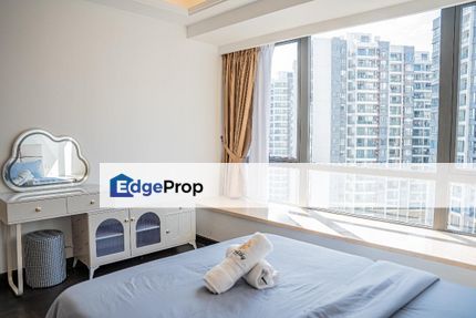 Paragon Suite @CIQ Studio Urgent Sale, Fully Furnished Tenanted near RTS, Johor, Johor Bahru