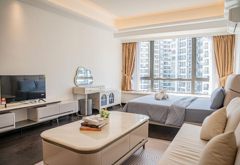 Paragon Suites @ CIQ