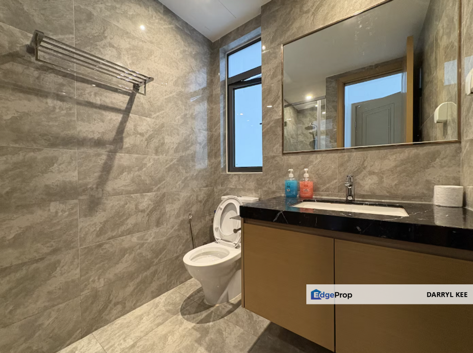 R&F Princess Cove 2 bed fully furnished tenanted for sale, Johor, Johor Bahru