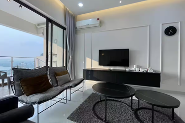 Bay Laurel @ Country Garden Danga Bay