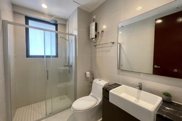 Bay Laurel @ Country Garden Danga Bay