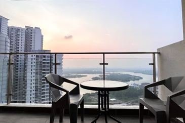 Bay Laurel @ Country Garden Danga Bay