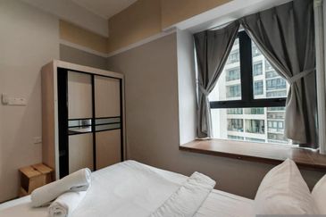 Baypoint @ Country Garden Danga Bay