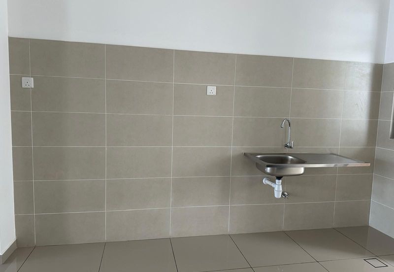 Bae(Laman Permata) Whole New Unit for Rent, near Setia Indah, Dato Onn