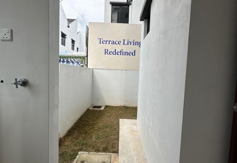 Bae(Laman Permata) Whole New Unit for Rent, near Setia Indah, Dato Onn