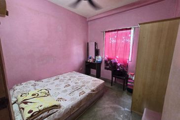 Putra Permai Apartment