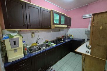 Putra Permai Apartment
