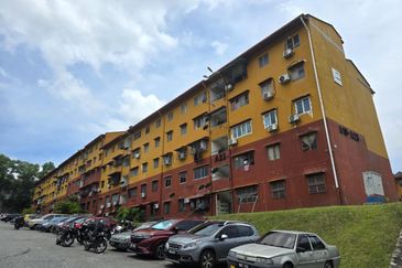 Putra Permai Apartment